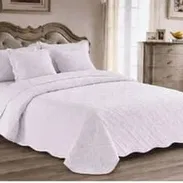 Sobrecama Majestic Imperial (Queen) lisa 38 USD. 📞56249037 - Img 56719103