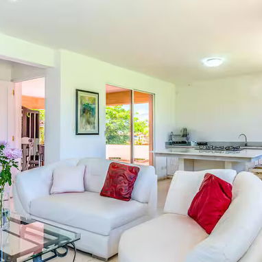 Alquiler de exclusiva casa independiente de lujo en la codiciada zona residencial de Miramar. - Img 120095302