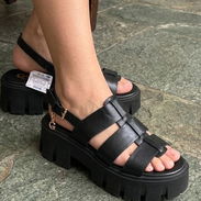Sandalias de mujer - Img 55949260