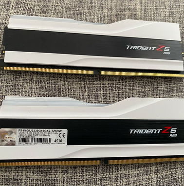 ASUS TUF GAMING B760M-PLUS WIFI DDR5 + I7 14700 F + 32 gb (2X16) Gskill Trident Z5rgb 6400 mhz DDR5 - Img 93619325
