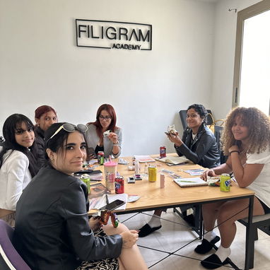 Cursos de Microblading, Micropigmentación, Pestañas, Masajes, Fotografía, Bioseguridad y más. - 6/9