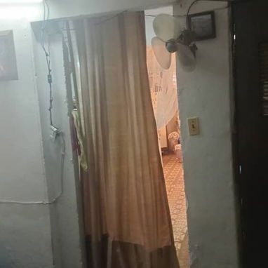 Se vende apto de 1/4 en primer piso de un biplanta con placa libre. - Img 123927443