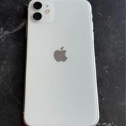 ☑️Iphone 11-64gb-79%bat (x r sim)(✨sin detalles✨)(cargador y mica)- blanco🤍 - Img 57486619