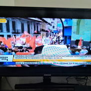 Tv de 32' samsung + cajita - Img 55489406