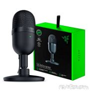 Microfono Razer siren mini practicamente nuevo solo lo use una vez - Img 45819013