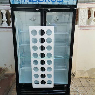 Exhibidora 20 pies Milexus Vertical Doble Puerta con cerradura Precio $1000 USD Transporte gratis. Garantía y factura. - Img 120896977
