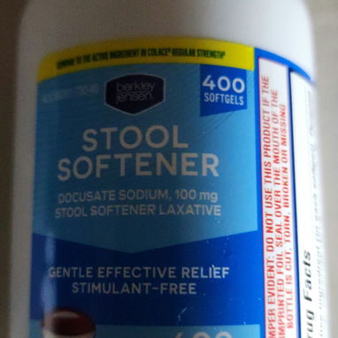 Laxante  Docusate Sodium Importado , 100 Capsulas de Softgel de 100mg ,Precio 10 USD  ,ver Foto ,contactar al - 2/2