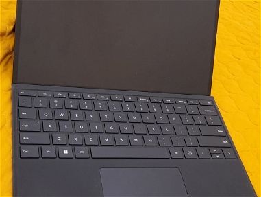 Laptop Microsoft Surface Pro 8 - Img main-image