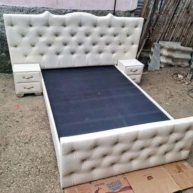 Camas juegos de cuartos  juego de comedor  colchones de todas la medidas - 8/10