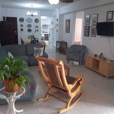 🏠 Apartamento De Renta Lineal En El Vedado. 💡 Respaldo energético con Ecoflow. 📱 Reserva: +5355149761 - 9/10