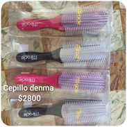 💇‍♀️ Cepillo Denman Original – El favorito de los salones para definir rizos – Varios modelos disponibles 🌊 - Img 57381184