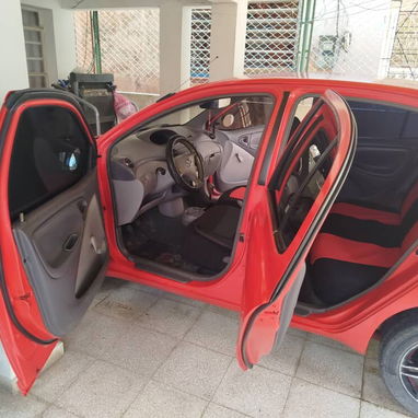 Venta de Toyota Yaris 2002. WhatsApp 54817999 - Img 121084968