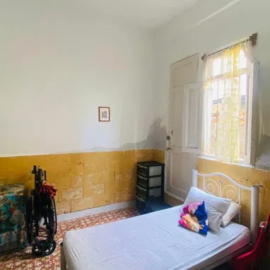 🏠 CASA EN VENTA con car porch y patio cerca de la Embajada de EE. UU. | PR-002 - 7/10