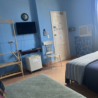 🏠 ¡Se Renta Habitación Privada en Centro Habana! TIEMPO INDEFINIDO . Confort y Seguridad - Img 120226447