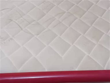 Vendo cama personal con colchón original - Img main-image