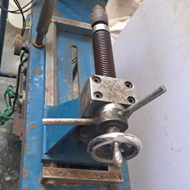 Torno para madera - 3/5