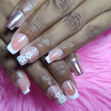 UÑAS A DOMICILIO NATURALES/ ACRÍLICAS/ PEDICURA Y MÁS - 4/10