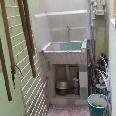Vendo, en Centro Habana, vivienda en bajos, 3/4 reales y 3 baños. 58711030 Adis - Img 117491007