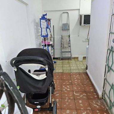 Casa en venta a una cuadra y media de Corral Falso - Img 124227531