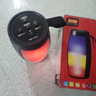 Bocinas bluetooth con lámpara OFERTA! $10 - Img 107821481