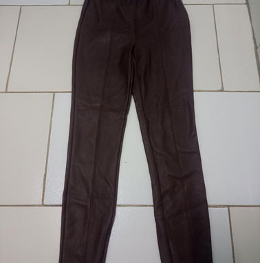 Venta de ropa y un zapato de mujer - Img 98047293