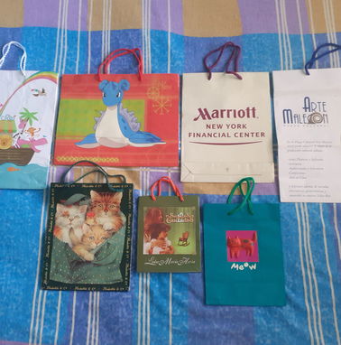 Bolsas para regalos - Img 74794842
