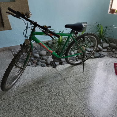 Se renta apartamento independiente en el vedado, no se va la luz - 9/9