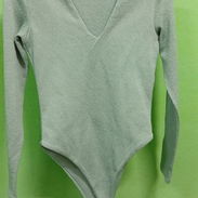 Body de mangas largas. Talla M - Img 53707016