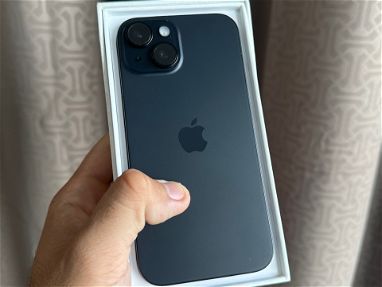 iPhone 15 y iPhone 15 Pro en venta - Img main-image
