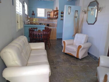 Rentamos  casa con piscina de 4 habitacines en Guanabo. WhatsApp 58142662 - Img main-image-45328571