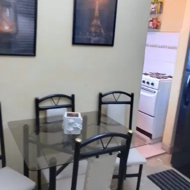 Apartamento en la misma  Santa Catalina entre poey y heredia - Img 121059290