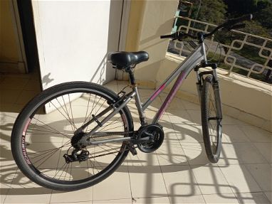 Se vende bicicleta casi nueva ,poco uso. - Img main-image