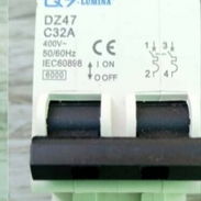 BREKER DOBLE DE 20A PARA CUALQUIER TIPO DE CORRIENTE - Img 52501652
