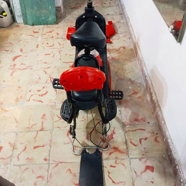 Cuadro de bicimoto tekno con pedales, con asientos, guardafango, cadena, burro, frente - Img 115818765