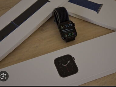 Apple Watch SE 2 44mm//En caja Apple Watch Se 44 mm - Img main-image