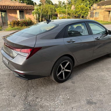 Vendo o negocio, Hyundai Elantra, 2021 - Img 119028618