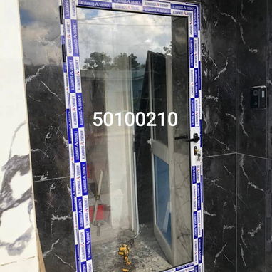 Realizamos todo tipo de diseños modernos en carpintería de aluminio 🪟 y cristal 🔮 - 7/10