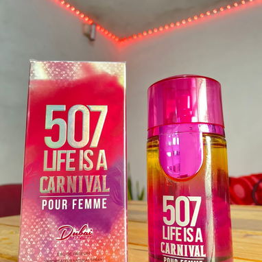 Perfumes 507 LIFE IS A CARNIVAL POUR FEMME y 10pm: Originales de Dubai - Img 119149044