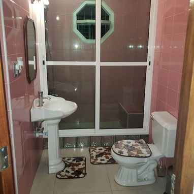 Se renta apartmento de 3 habitaciones con todas las comodidades - Img 124274456