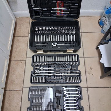 Maleta con juego de herramientas 301 piezas - Img 113003358