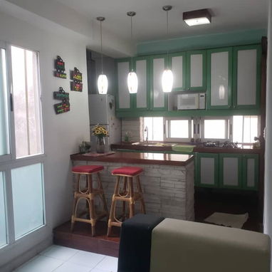 SE RENTA APTO PRIVADO EN EL VEDADO POR 27 Y L, 3ER PISO. 54026428 - Img 121071609