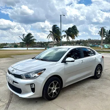 Vendo o negocio Kia rio del 2019 muy bueno - Img 90786411