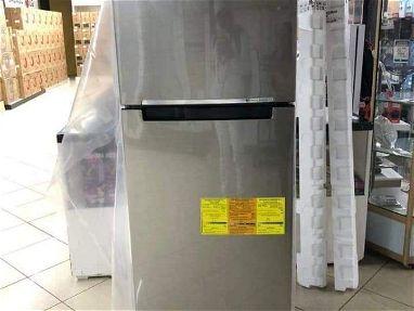 Refrigerador marca Samsung y LG y frigidaire doble temperatura con dispensador de agua y sin dispensador nuevos en caja - Img main-image-45658919