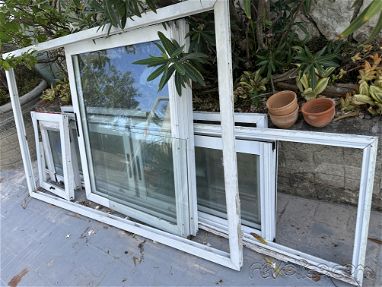 Vendo 3 ventanales de aluminio y cristal de uso - Img main-image-45656804