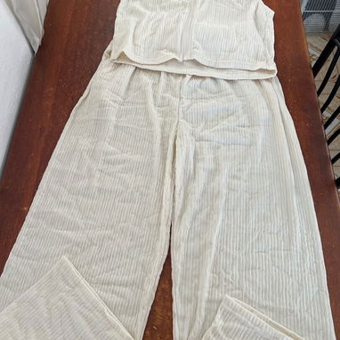 Conjunto de pantaloneta y blusa con zipper - 9/10