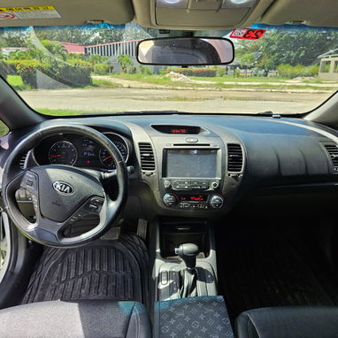 Se Vende Kia K3 2016 - 3/3