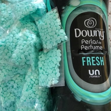 Downy pomo de 515 g ,18 onza - 2/3