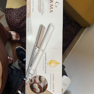 Productos y utensilios por peluquería - Img 123178838