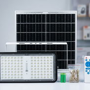 Reflector Exterior Potencia 40W-120W, Incluye Panel Solar y Mando a Distancia *PRECIO DESDE: 30 USD* - Img 54243119