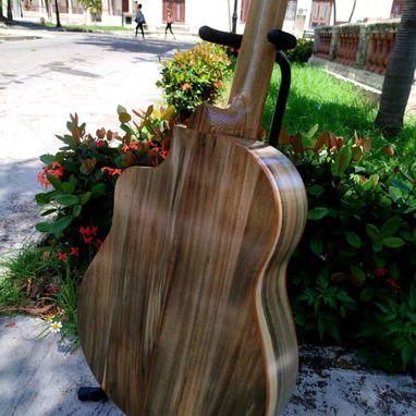 Tres cubanos nuevos, tapa de pino abeto - Img 125163998